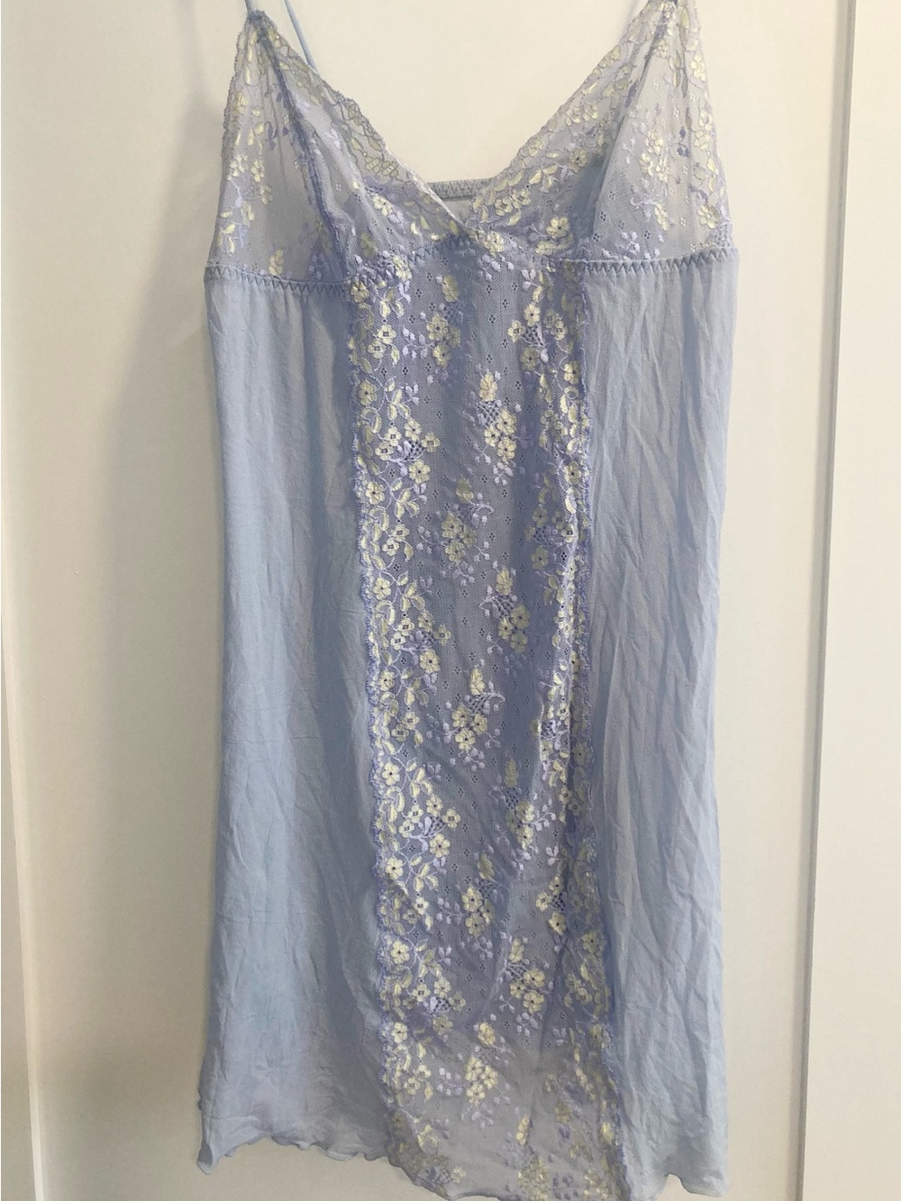 Pretty DKNY soft pastel & yellow floral lace stretchy long camisole / babydoll